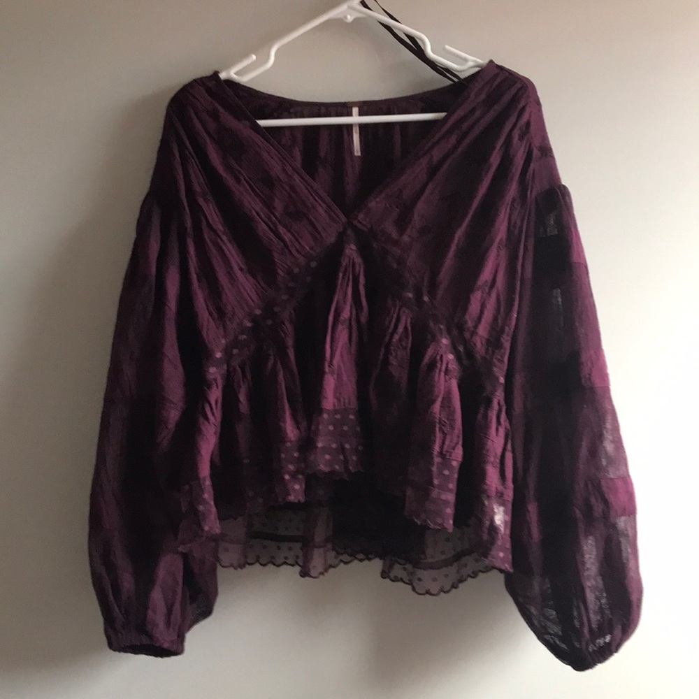 Free People Blouse. EUC. Burgundy Small